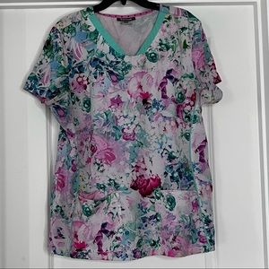 HeartSoul flowered scrub top